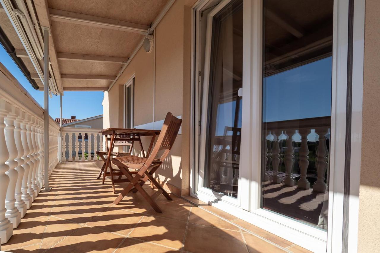 Apartment Shurida Pula Dış mekan fotoğraf